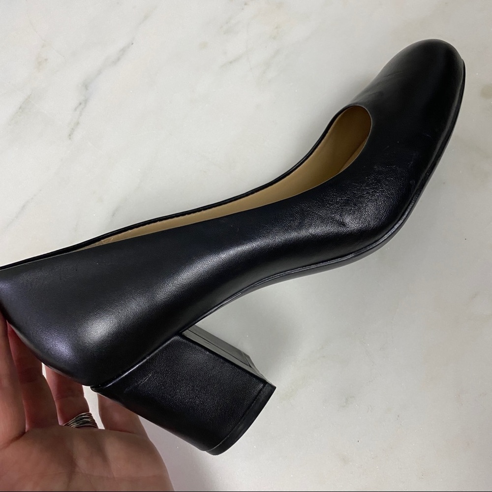 Naturalizer support black leather chunky heels 6.5